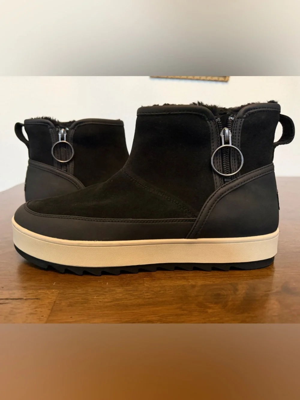 Koolaburra by UGG Black and Grey Tynlee Water Resistant Zip Fashion Boot NWOB